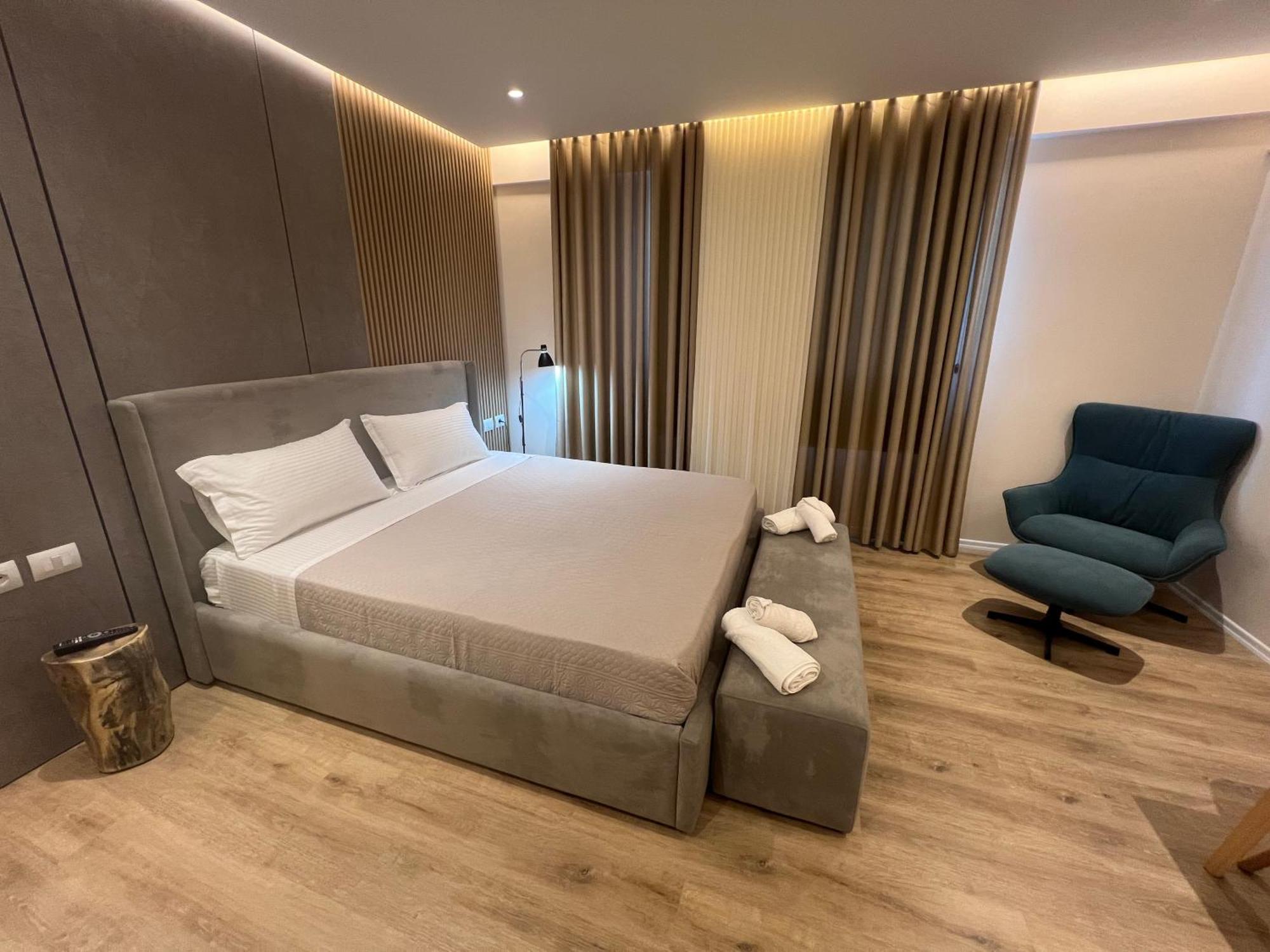 City Center Suite Tirana Exterior photo